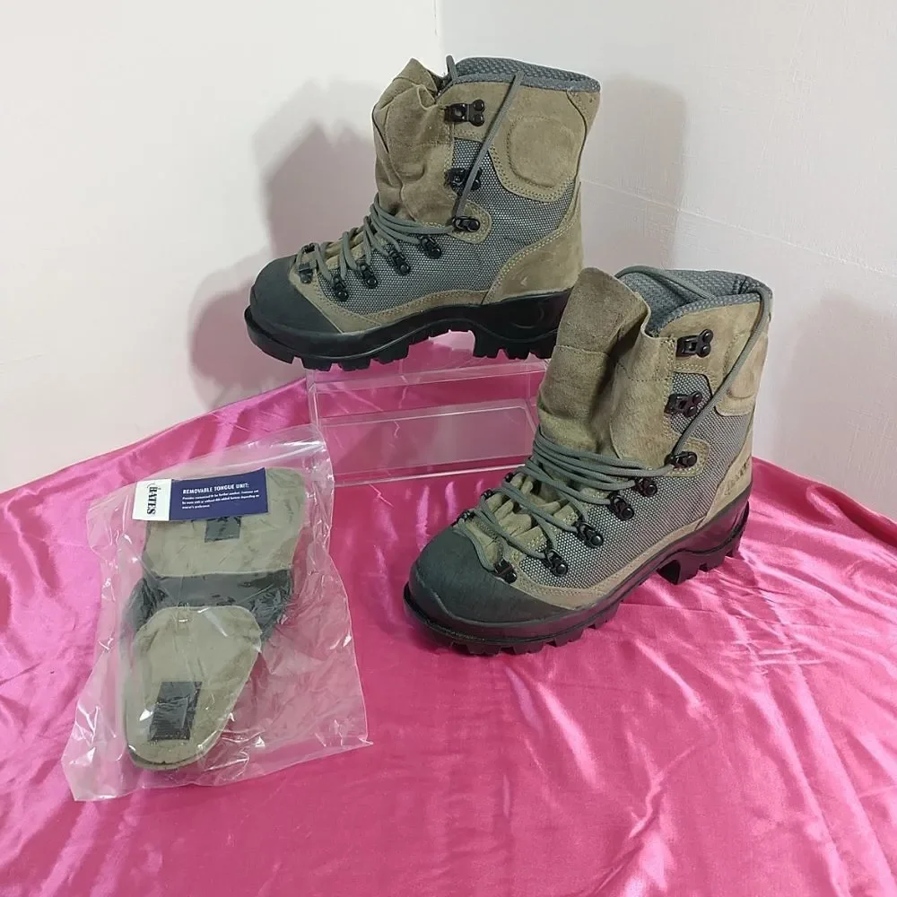 BATES MENS SZ 6R TORA BORA ALPINE HIKING BOOTS MODEL #E03600C